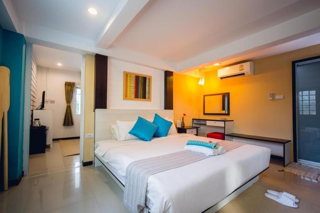 Hotel Anchor Boutique House Patong Exterior foto